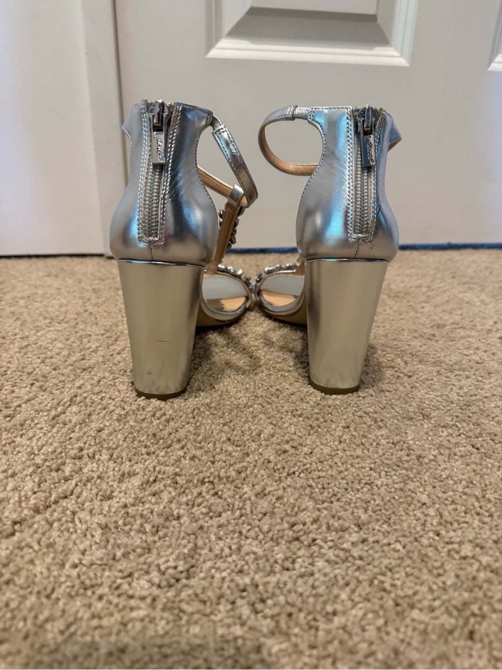 Jewel Badgley Mischka Silver Crystal T-Strap Block Heel Sandals - Picture 4 of 7